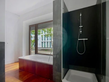 Apartamento T4 para Venda em Avenidas Novas