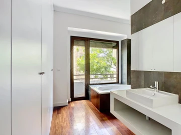 Apartamento T4 para Venda em Avenidas Novas
