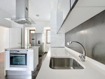 Apartamento T4 para Venda em Avenidas Novas