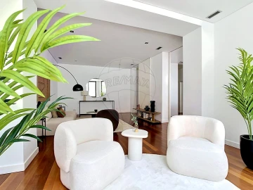 Apartamento T4 para Venda em Avenidas Novas