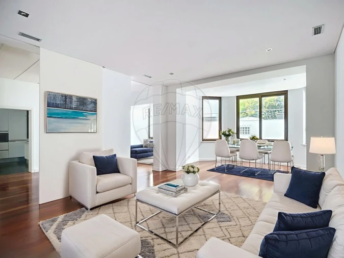 Apartamento T4 para Venda em Avenidas Novas Foto 8