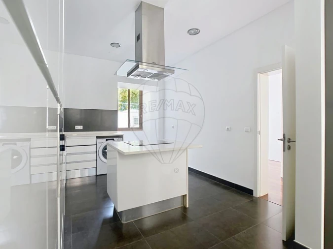 Apartamento T4 para Venda em Avenidas Novas Foto 39