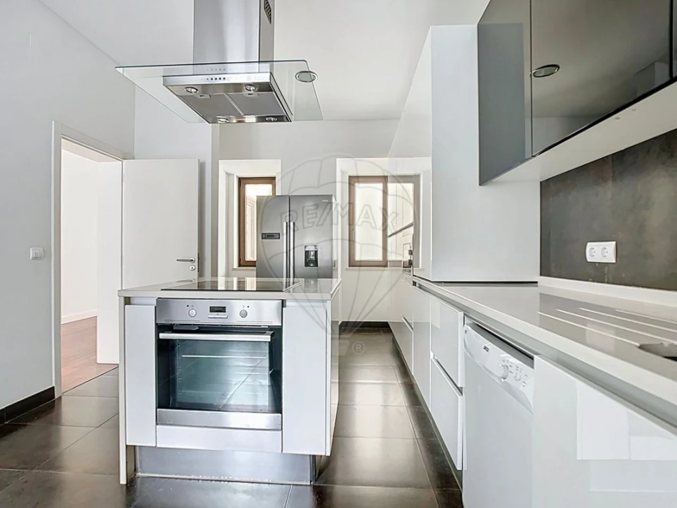 Apartamento T4 para Venda em Avenidas Novas Foto 41