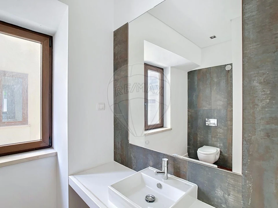 Apartamento T4 para Venda em Avenidas Novas Foto 35