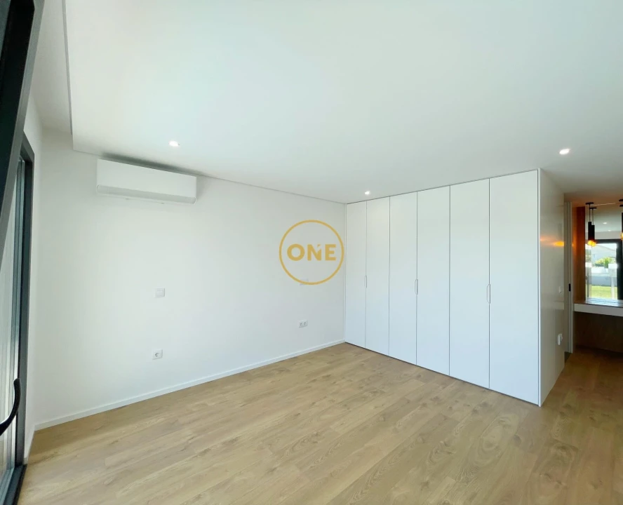 Moradia T3 para Venda em Merelim (São Paio), Panoias e Parada de Tibães Foto 33