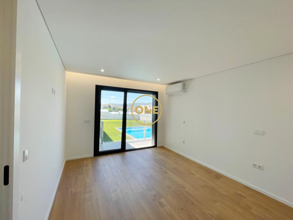 Moradia T3 para Venda em Merelim (São Paio), Panoias e Parada de Tibães Foto 35