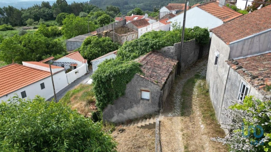 Moradia T2 para Venda em Espinhal Foto 1