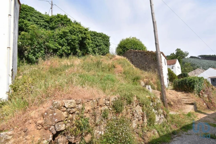 Moradia T2 para Venda em Espinhal Foto 5