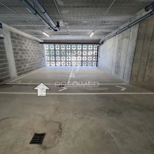 Garagem para Venda em Canidelo