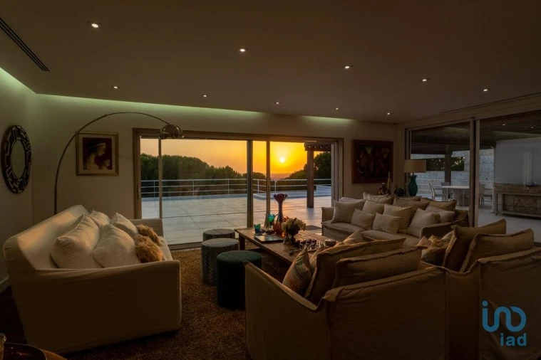 Moradia T6 para Venda em Azeitão (São Lourenço e São Simão) Foto 3