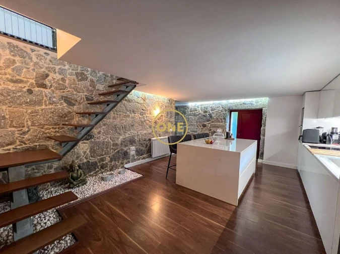 Moradia T3 para Venda em Delães Foto 5