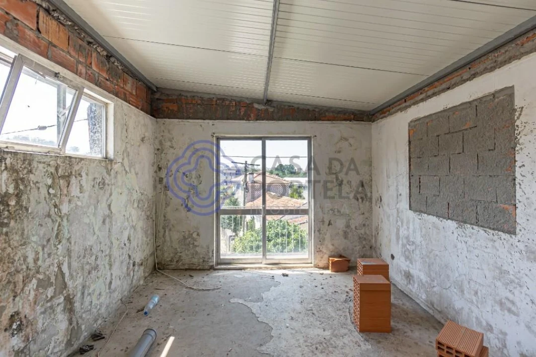 Armazém para Venda em Oliveira do Douro Foto 28