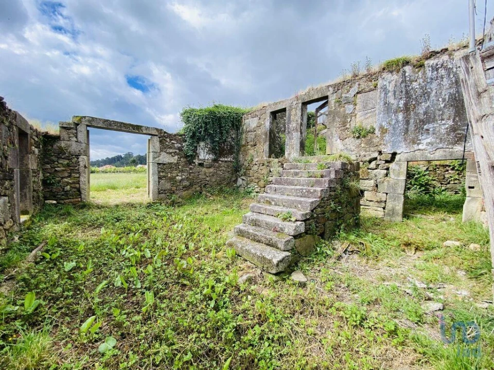 Moradia T1 para Venda em Candemil e Gondar Foto 2