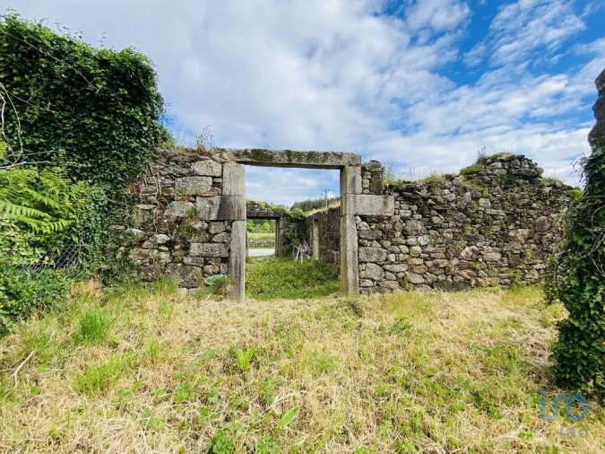 Moradia T1 para Venda em Candemil e Gondar Foto 11