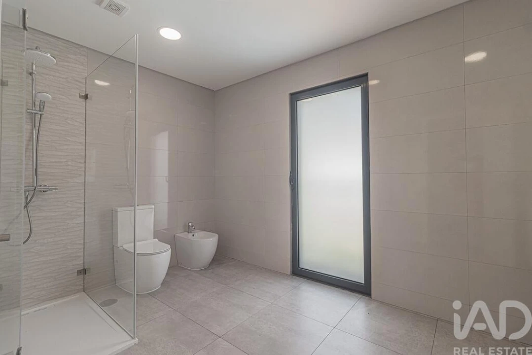 Moradia T5 para Venda em Enxara do Bispo, Gradil e Vila Franca do Rosário Foto 21