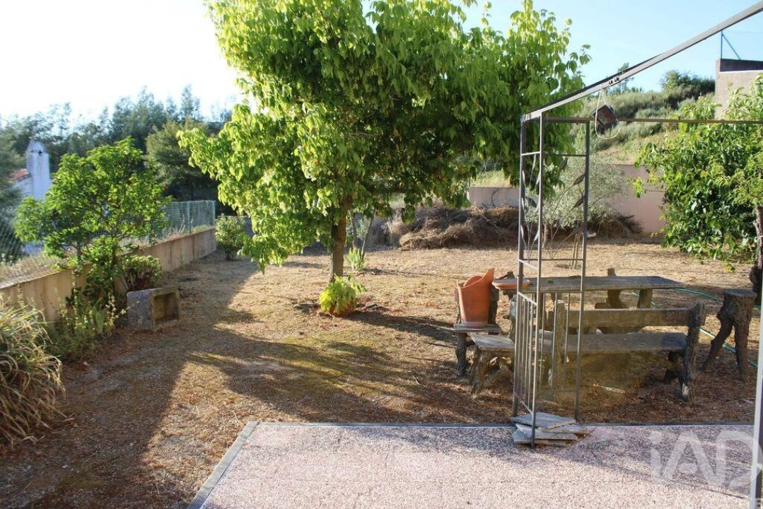 Moradia T4 para Venda em Nogueira do Cravo Foto 17