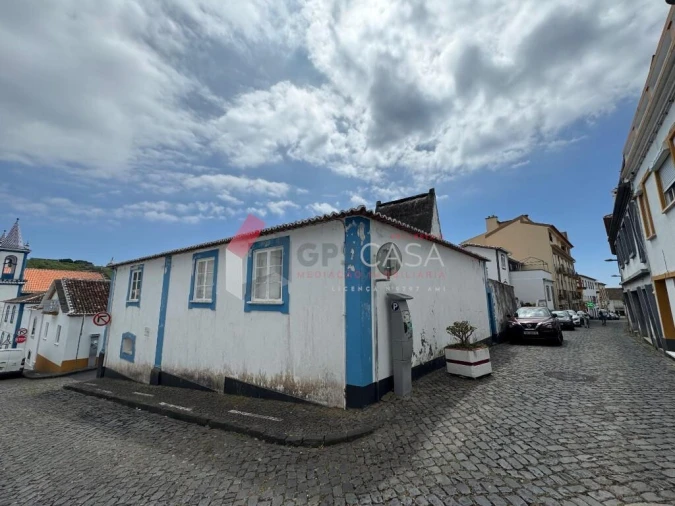 Moradia T4 para Venda em Praia da Vitoria (Santa Cruz) Foto 29