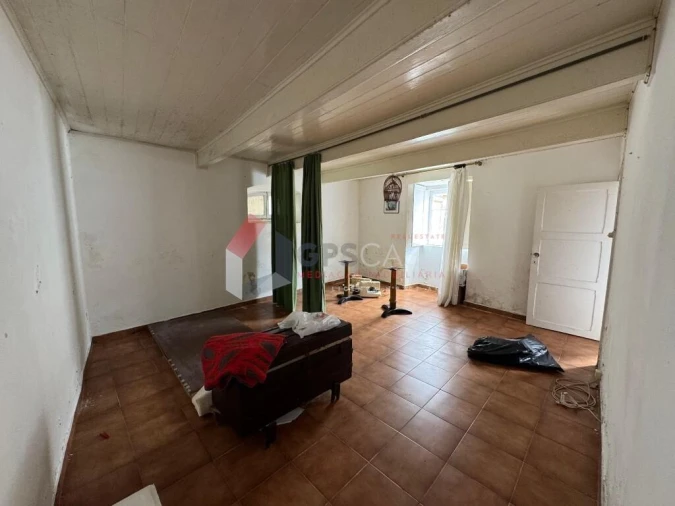 Moradia T4 para Venda em Praia da Vitoria (Santa Cruz) Foto 6