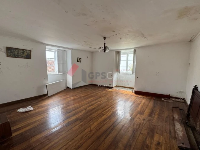 Moradia T4 para Venda em Praia da Vitoria (Santa Cruz) Foto 10