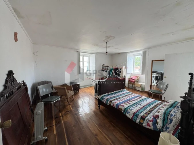 Moradia T4 para Venda em Praia da Vitoria (Santa Cruz) Foto 13