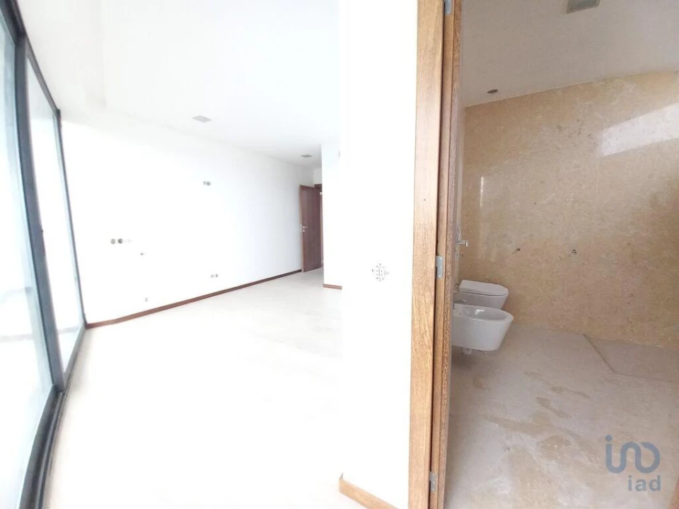 Moradia T4 para Venda em Abade de Neiva Foto 9