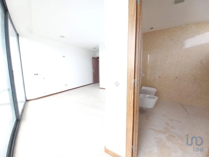 Moradia T4 para Venda em Abade de Neiva Foto 9