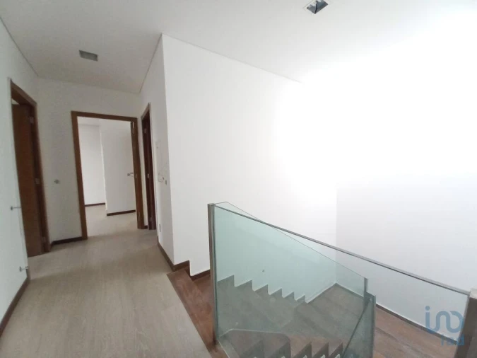 Moradia T4 para Venda em Abade de Neiva Foto 8