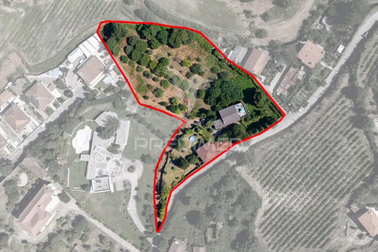 Quinta T4 para Venda em Urgezes