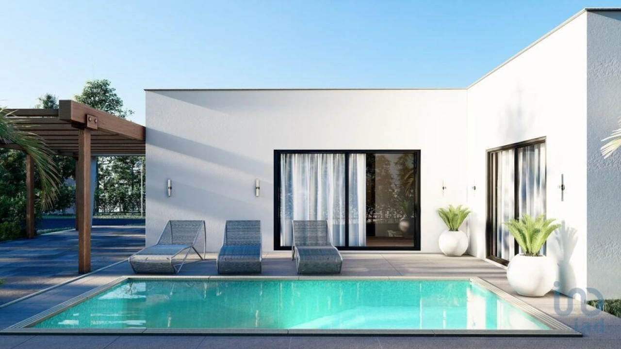 Moradia T2 para Venda em Sesimbra (Castelo) Foto 1