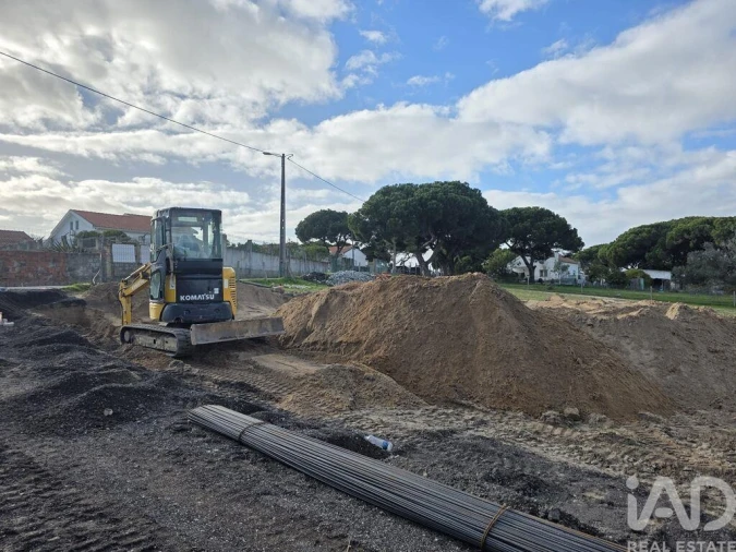 Moradia T2 para Venda em Sesimbra (Castelo) Foto 3