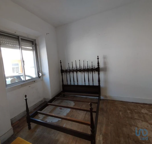 Moradia T3 para Venda em Romeira e Várzea Foto 7