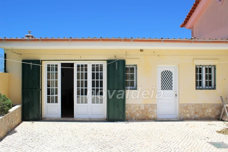 Moradia T3 para Venda em Colares Foto 15