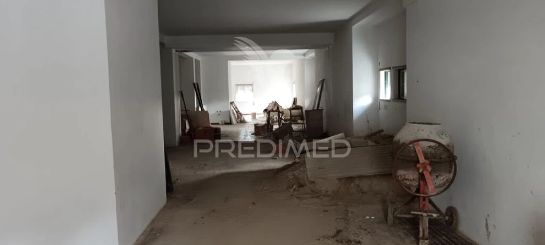 Garagem para Venda em Ribeira de Nisa e Carreiras Foto 3