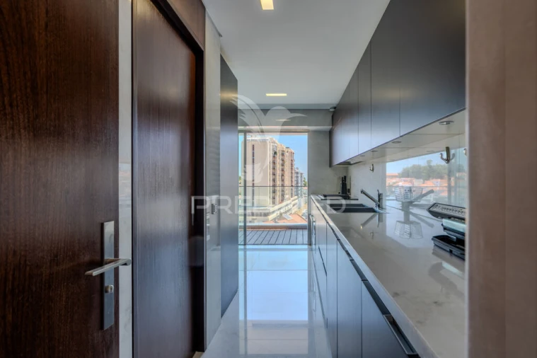 Apartamento T4 para Venda em Belém Foto 9
