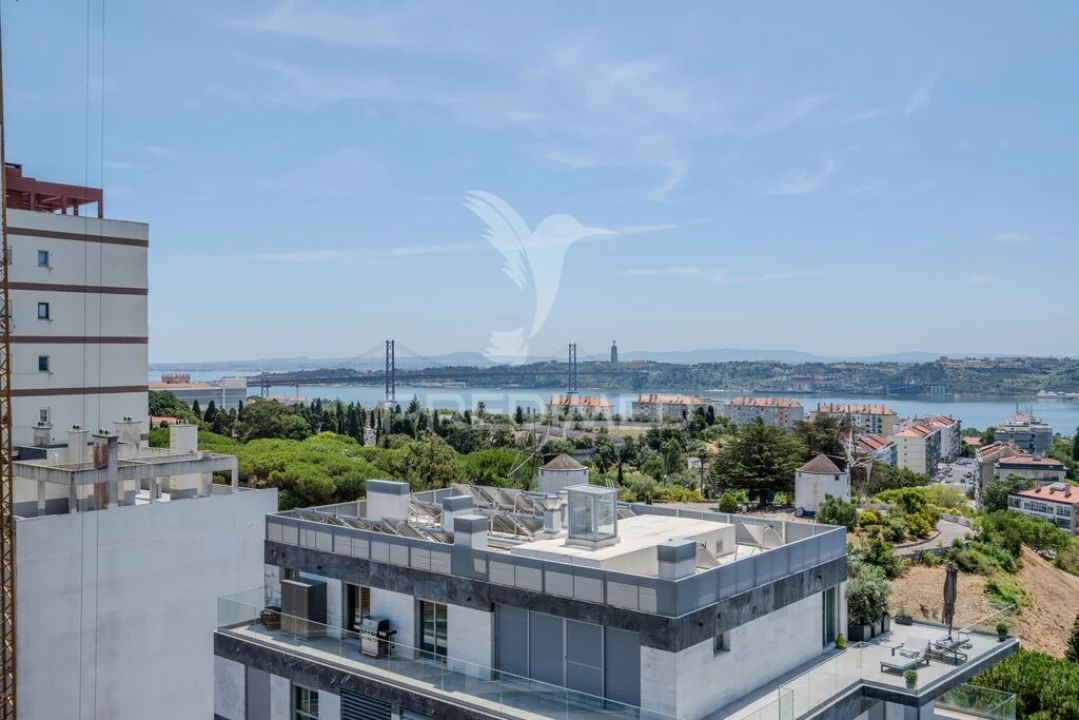 Apartamento T4 para Venda em Belém Foto 14
