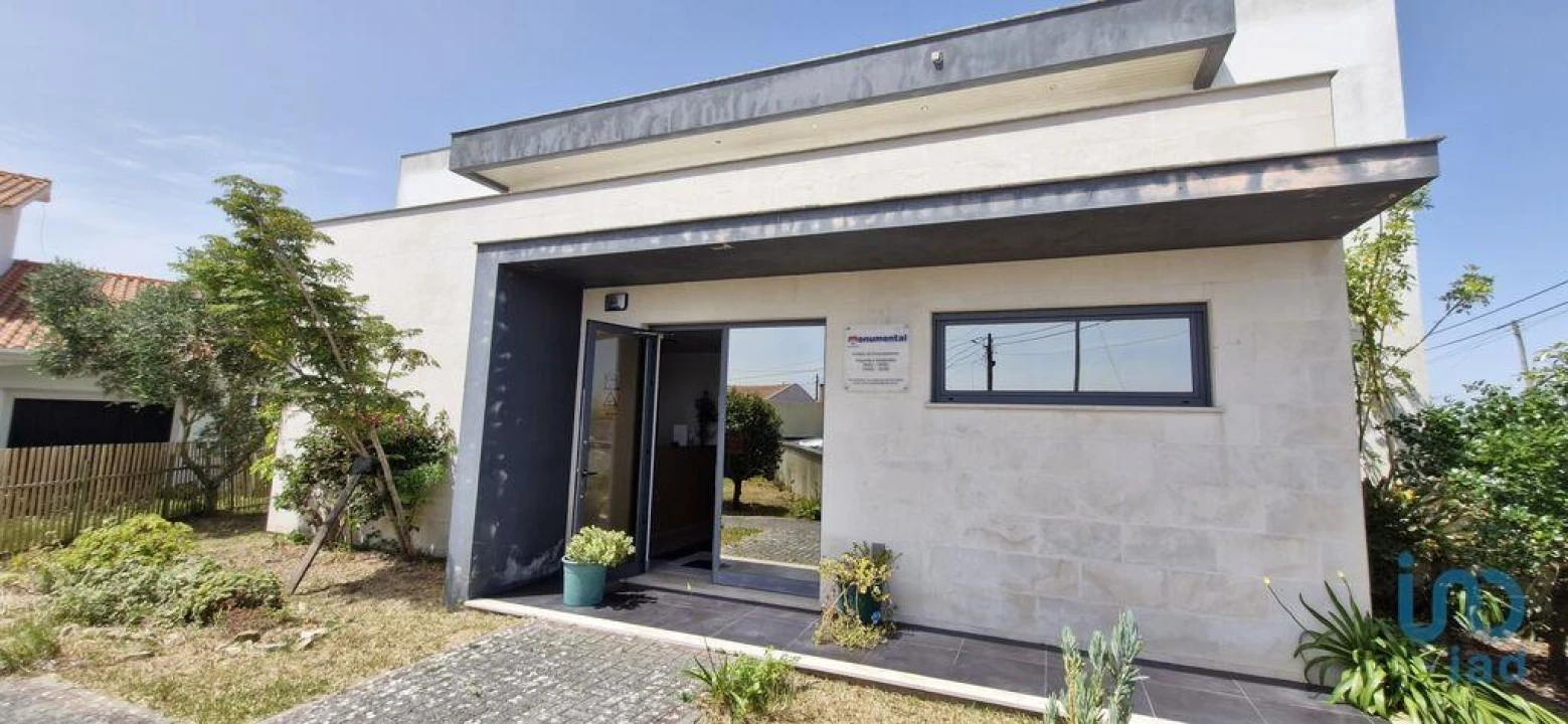 Escritório para Venda em Barrio Foto 2