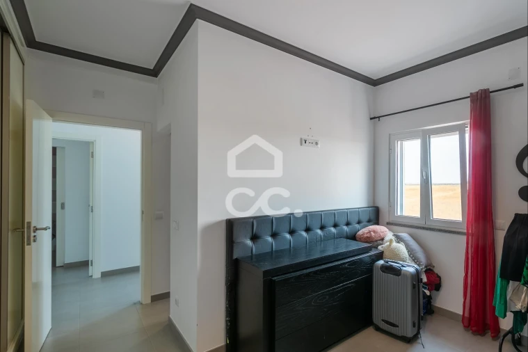 Moradia T4 para Venda em Mourão Foto 21