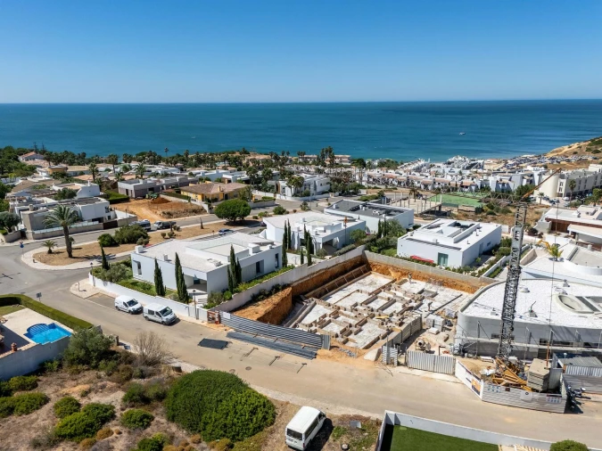 Moradia T3 para Venda em Lagos (São Sebastião e Santa Maria) Foto 3