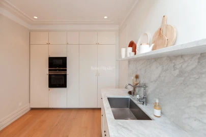 Apartamento T1 para Venda em Santa Maria Maior