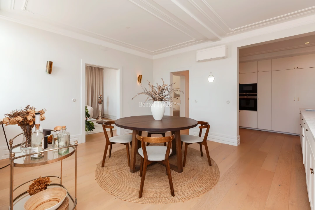 Apartamento T1 para Venda em Santa Maria Maior Foto 8