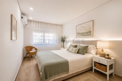 Apartamento T2 para Venda em Quarteira