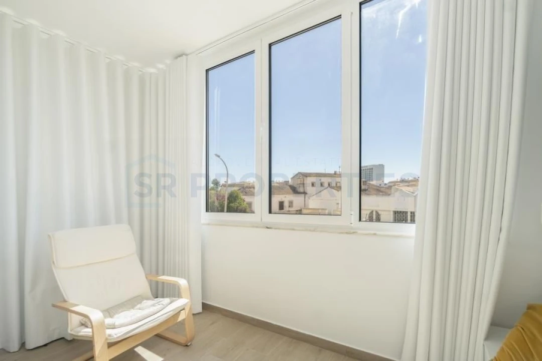 Apartamento T2 para Venda em Quarteira Foto 9