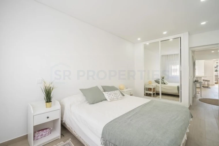 Apartamento T2 para Venda em Quarteira Foto 4