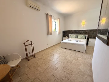 Moradia T6 para Venda em Lagos (São Sebastião e Santa Maria)