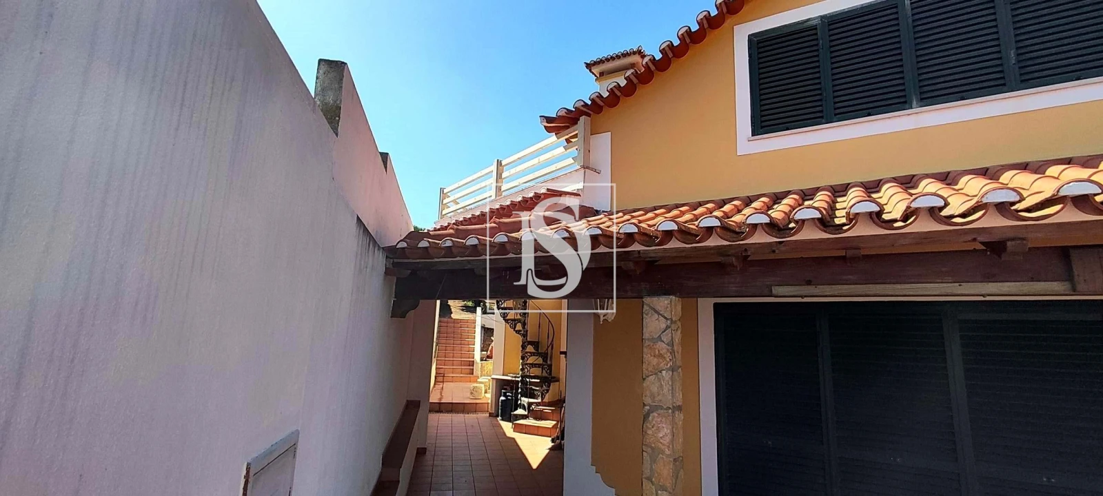 Moradia T4 para Venda em Roliça Foto 44