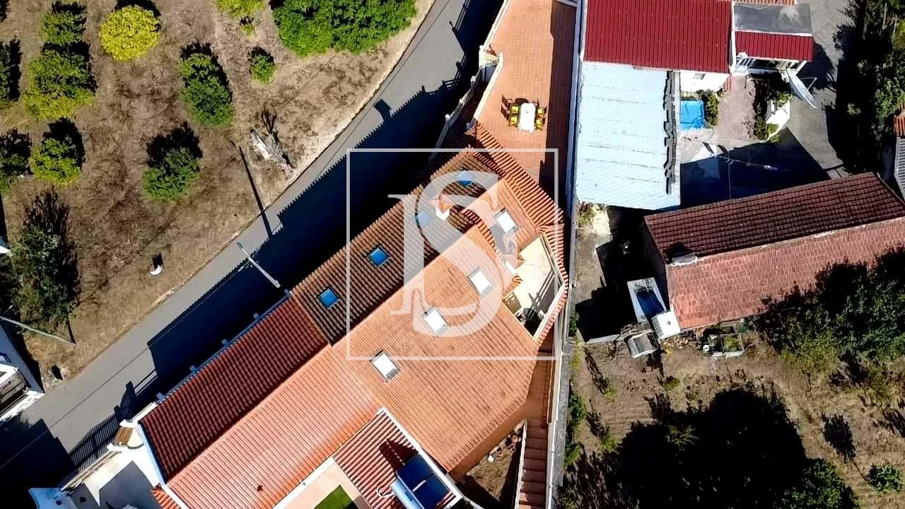 Moradia T4 para Venda em Roliça Foto 74