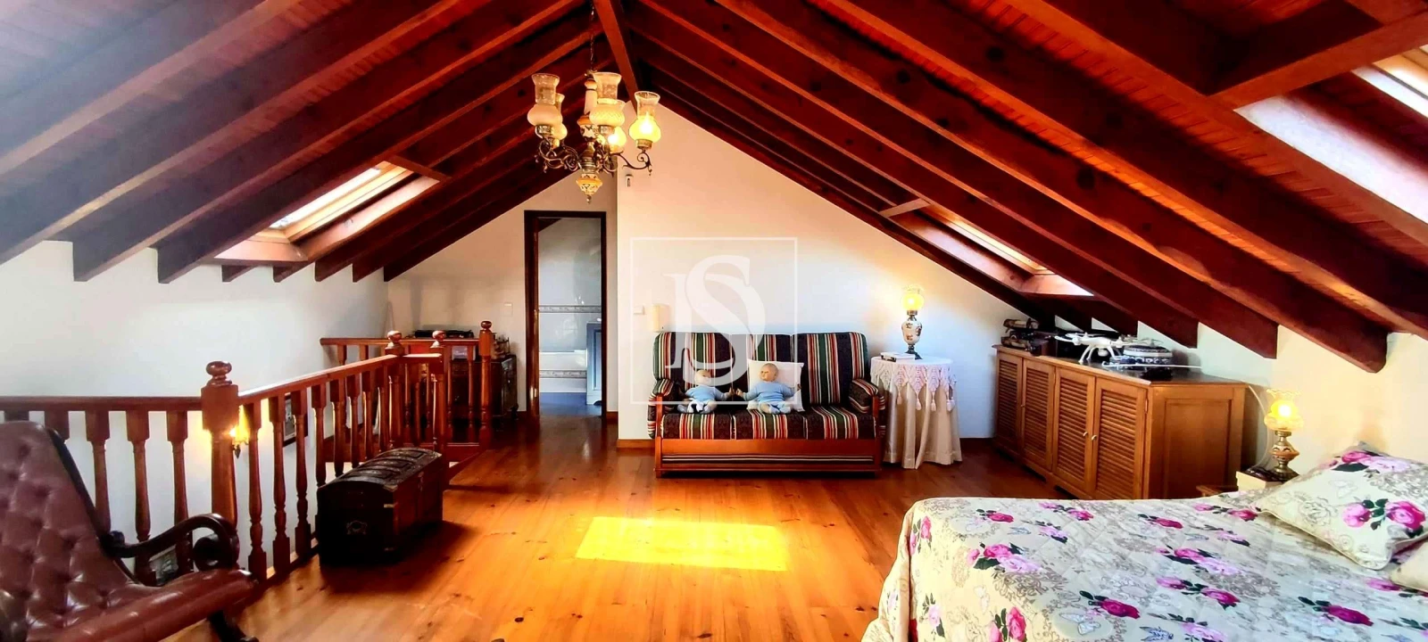 Moradia T4 para Venda em Roliça Foto 3