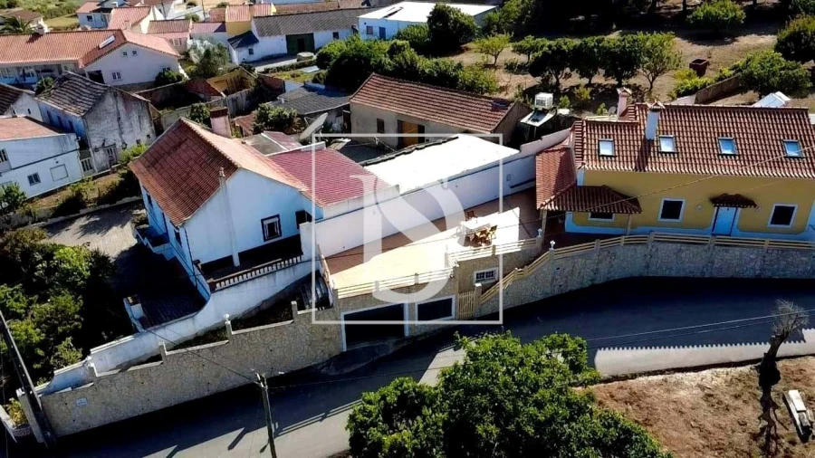 Moradia T4 para Venda em Roliça Foto 15