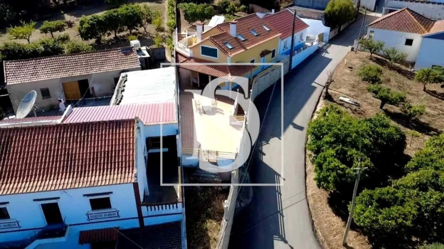 Moradia T4 para Venda em Roliça Foto 48