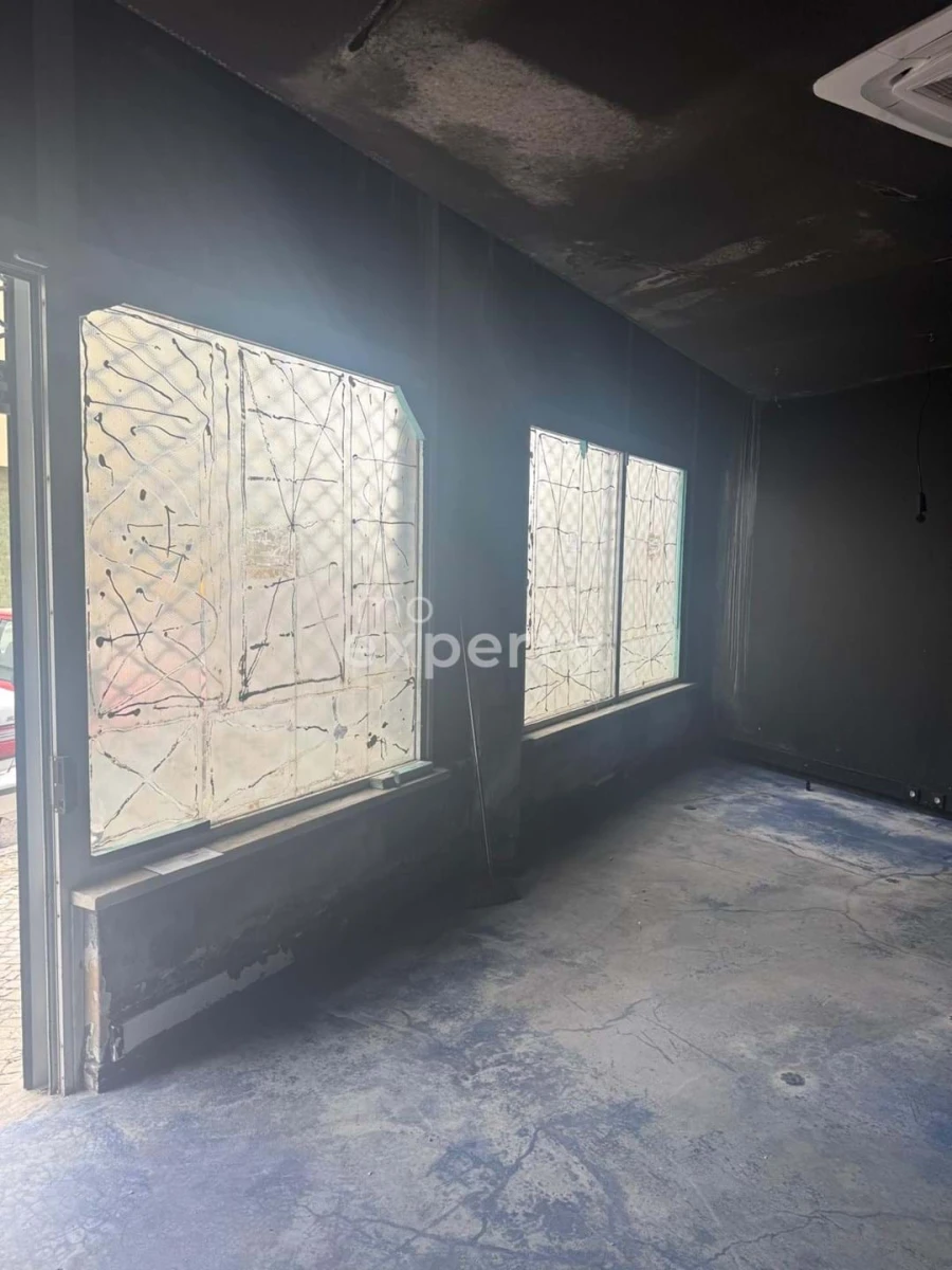 Negócio para Venda em Loures Foto 7